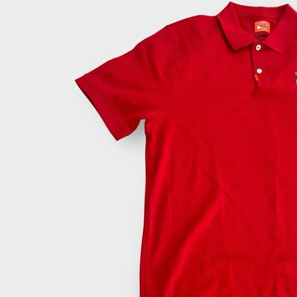 Nike Tiger Woods TW Fist Pump Golf Polo Red Masters DC0347-657 Mens size M New